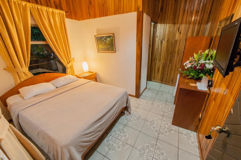 Cabinas Eddy B&B Monteverde Ngoại thất bức ảnh